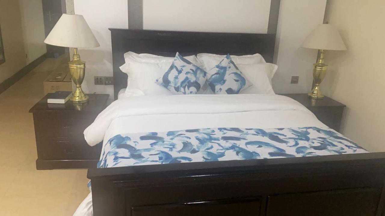 Stayplus Nyali Luxury Suites Mombasa Eksteriør bilde
